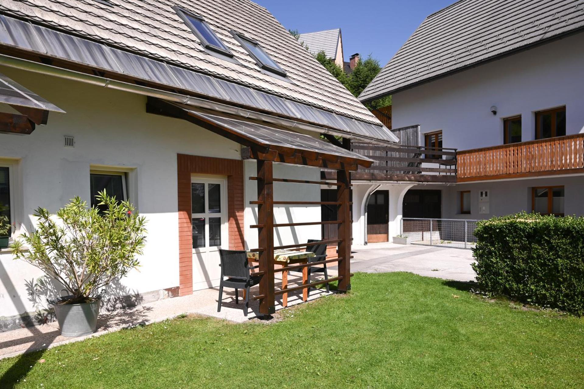 Apartma Pri Bizjaku Bohinj ภายนอก รูปภาพ
